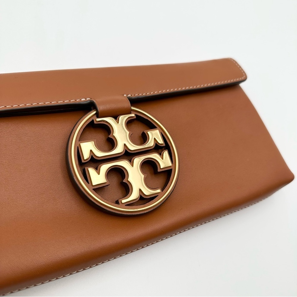 Tory Burch Women's Miller Metal Clutch in Aged Camello - Picture 5 of 14